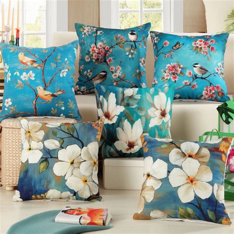 Designer Cushion Covers – Shoppers Fortune