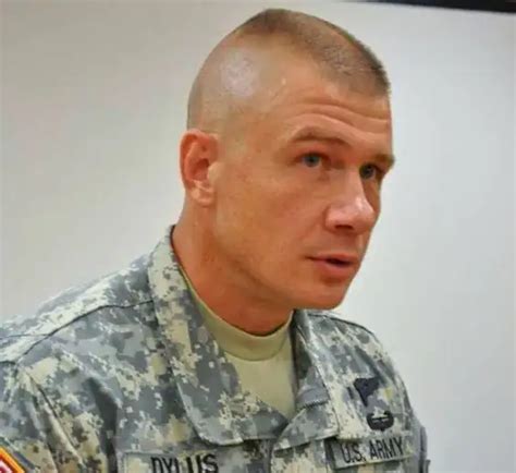 New AR 670-1 Hair Regulations 2024 | Army Haircut Regs 2023