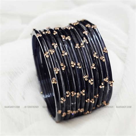 Tri Dot black – RajiFancy