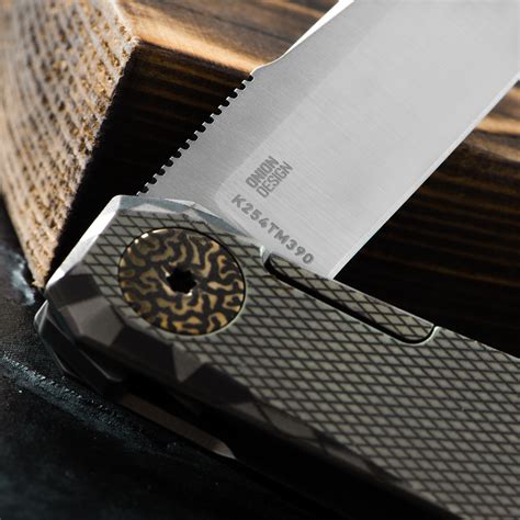 CRKT Facet Viral Folding Knife | Heinnie Haynes