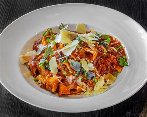 Rise N' Dine Venue Hire in Sydney | Photos & Prices