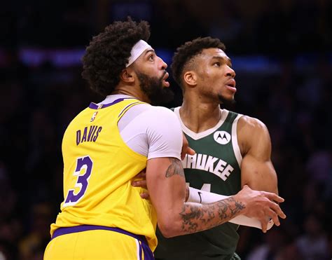 Milwaukee Bucks vs LA Lakers Starting Lineups and Depth Chart for March ...