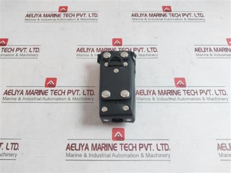 Entel Clc753 Heavy Duty Leather Case – Aeliya Marine