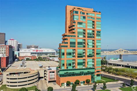 About Waterfront Park Place, Louisville KY | HOAs, Reviews, Amenities ...