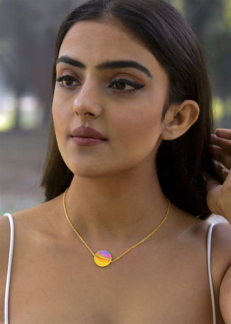 Get Minimalistic Gold Gibbous Moon Necklace at ₹ 1100 | LBB Shop