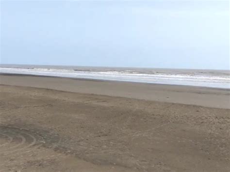 Permission to open Dandi and Ubharat beaches in Navsari to control ...