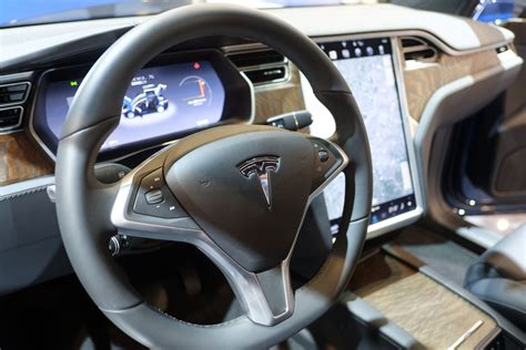 Tesla Cars Could Eventually Support Third-Party Apps And Games, Says ...