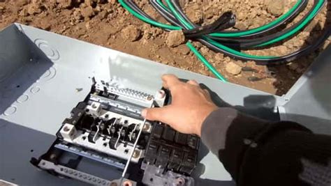 Multi-Panel Installation 的图像结果