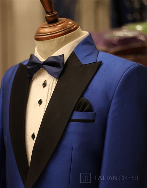 Italian Crest Men's Royal Blue 2-Piece Tuxedo Suit