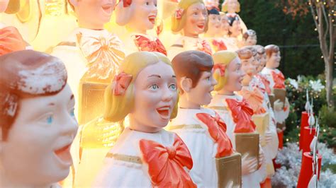 The Vintage Christmas Decoration Making a Comeback This Year - The New ...