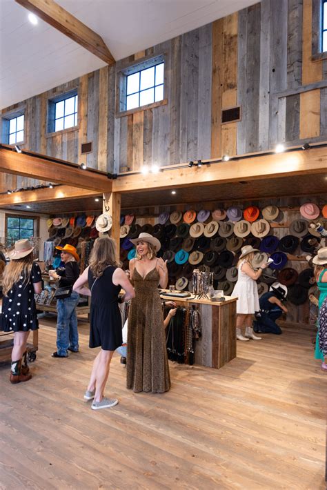 Fall Round Top Antiques Show Brings Exciting New Store and Showroom ...