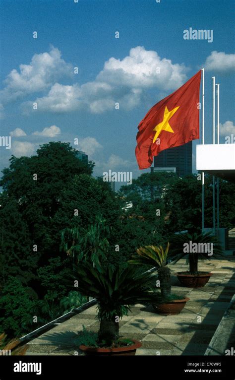 Viet cong flag hi-res stock photography and images - Alamy