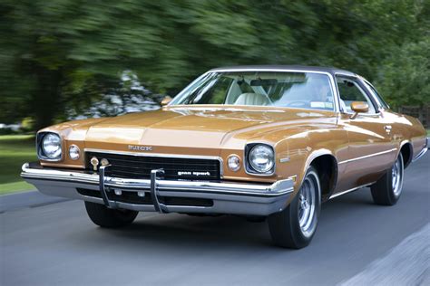 1973 Buick Century Catalog and Classic Car Guide, Ratings and Features - Metro Moulded Parts Inc