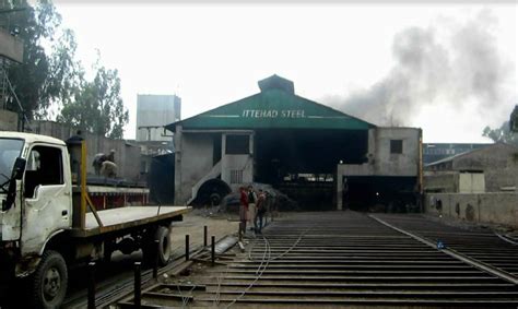 Fearing court sanctions, Pakistan starts tackling its air pollution ...