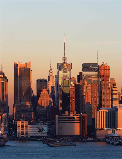 FXCollaborative – 4 Times Square