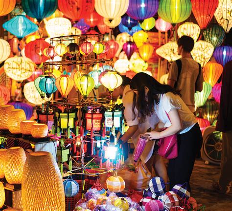 A Whole World of Local 的图像结果