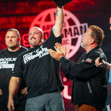 Mitchell Hooper Merangkul Juara Arnold Classic Strongman 2024