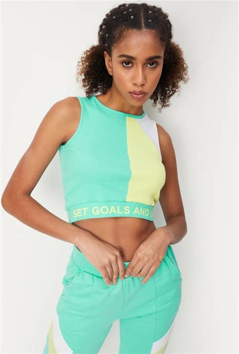 Women Tops - Buy Tops for Women Online in India | Max Fashion