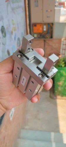 Pneumatic Gripper - Polymatic MHZ2-25D Pneumatic Gripper Magnetic Type ...
