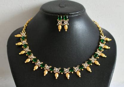 Gold tone bottle green-white oval stone necklace set dj-49873 – dreamjwell