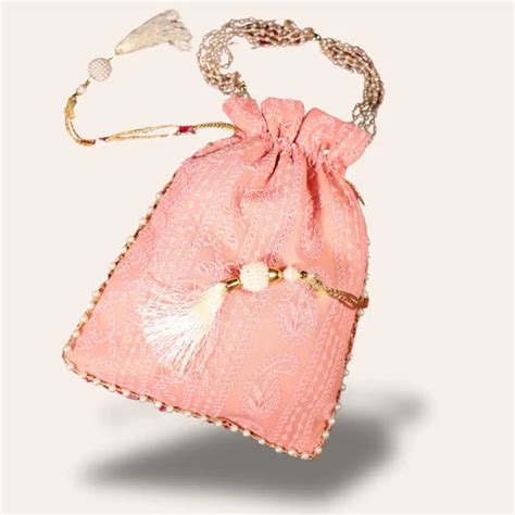 Diwali Essentials – Kyoot Kosmetics