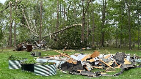 Ingham County residents picking up after confirmed EF-2 tornado