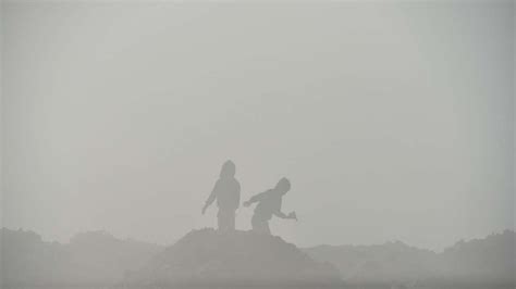Pollution level severe for third consecutive day in Delhi