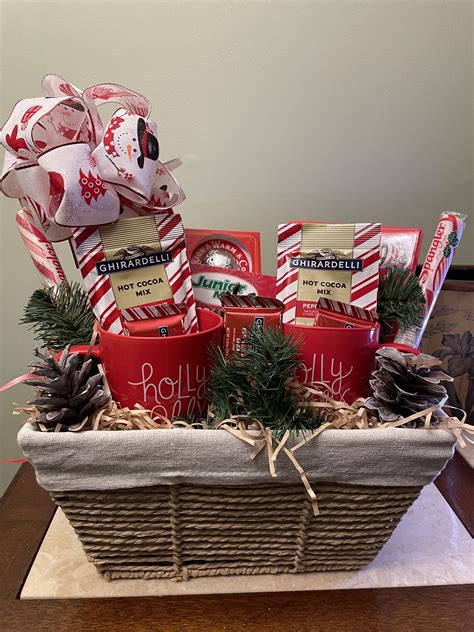 Easy christmas gift baskets ideas diy – Artofit
