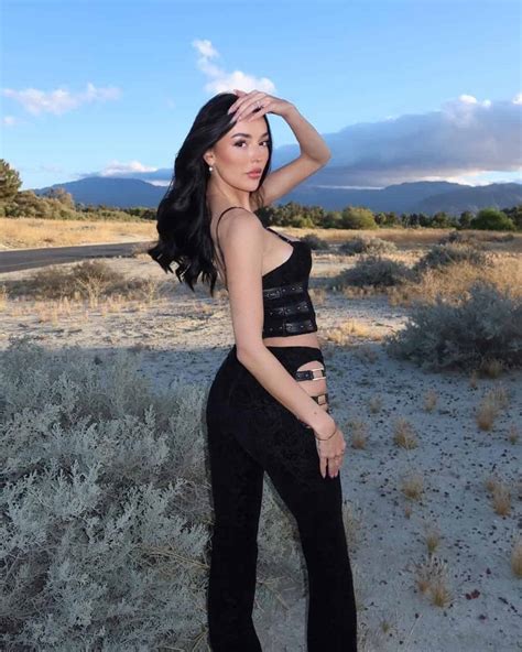 Serena Becker - Age, Height, Net Worth, Boyfriend, Bio, Facts, Wiki