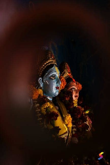 Define Idol, Idol Meaning, Idol Examples, Idol Synonyms, Idol Images ...