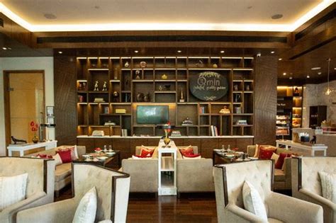 9 best spots in Mumbai for an evening snack | GQ India