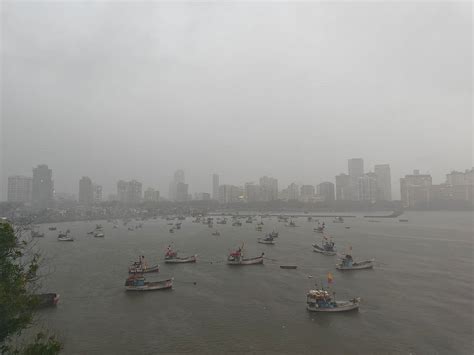 Mumbai Weather Update: Heavy Rains Lash Across SoBo, Power Cut At Fort ...