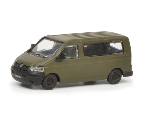Schuco VW T5 Bus "Bundeswehr", olive green, 1:87 – TinyTown.in