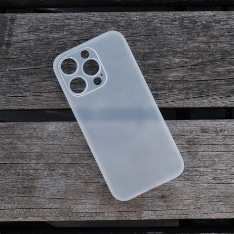 iPhone 16 pro max ultra thin case - Golden shield