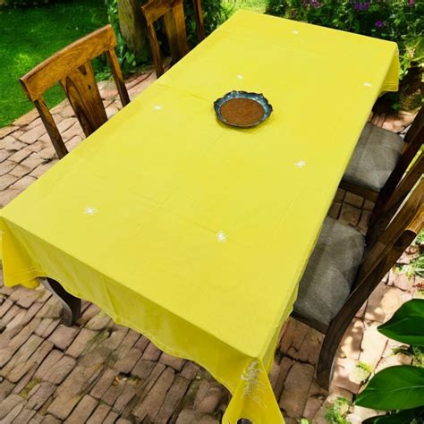 Buy Rectangular Table Cloth online | IndianShelf