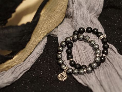 How To Tell The Difference Between Obsidian And Hematite - Sadie ...