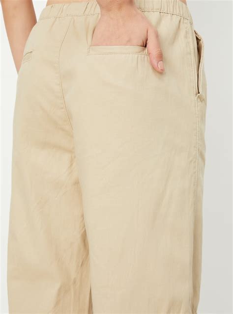 Buy Women Solid Cargos Online at just Rs. 1399.0 - 1000014031302 | Max ...