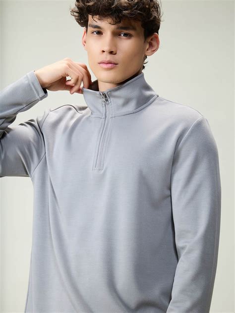 Grey Modal Quarter Zip – CAVA Athleisure Pvt Ltd
