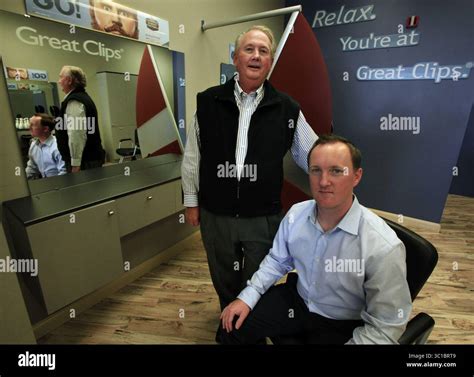 Great clips salons hi-res stock photography and images - Alamy