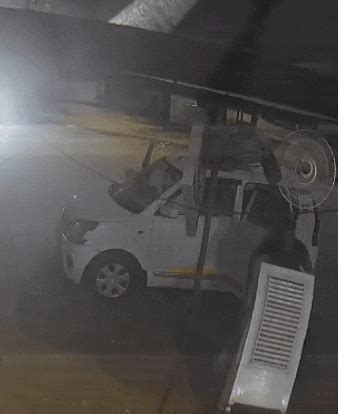 Viral Video: राजस्थान में गर्मी से परेशान कार सवार ने चोरी कर लिया कूलर ...