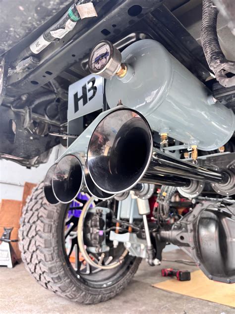 Gabriel’s 2024 F-350 Gets LOUD with Shocker XL Train Horns – HornBlasters