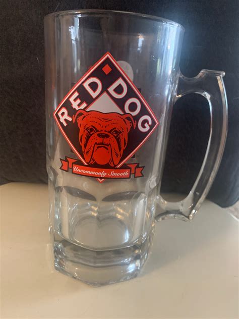 Red Dog Beer Logo / Hot Food The Great Red Dog Debate | Slavimir Permoser