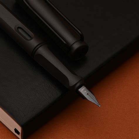 Lamy Safari Umbra Gift with myPaperclip A5 Black Notebook | Lamy – Makoba