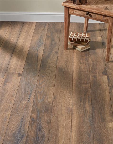 5 Best Laminate Flooring Colours For Your Home » Residence Style