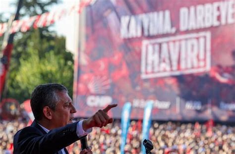 Tens of Thousands Protest Against Legal Crackdown on Turkey's Main ...