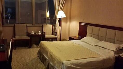 ZHONGHAN HOTEL (Liangshan County) - Hotel Reviews, Photos, Rate ...