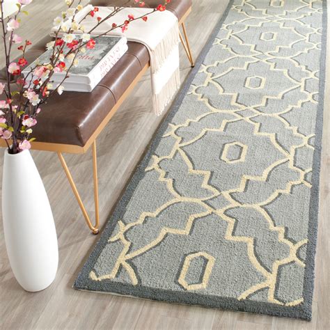 SAFAVIEH Four Seasons Nowell Geometric Polyester Runner Rug, Light Blue ...