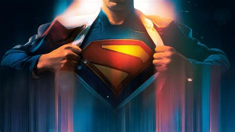 Superman (2025) - Desktop Wallpapers, Phone Wallpaper, PFP, Gifs, and More!