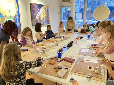 Art Project After School for 6-9 Year Olds with Renier Torres
