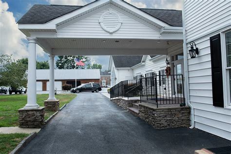 Faries Funeral Home | Smyrna, DE